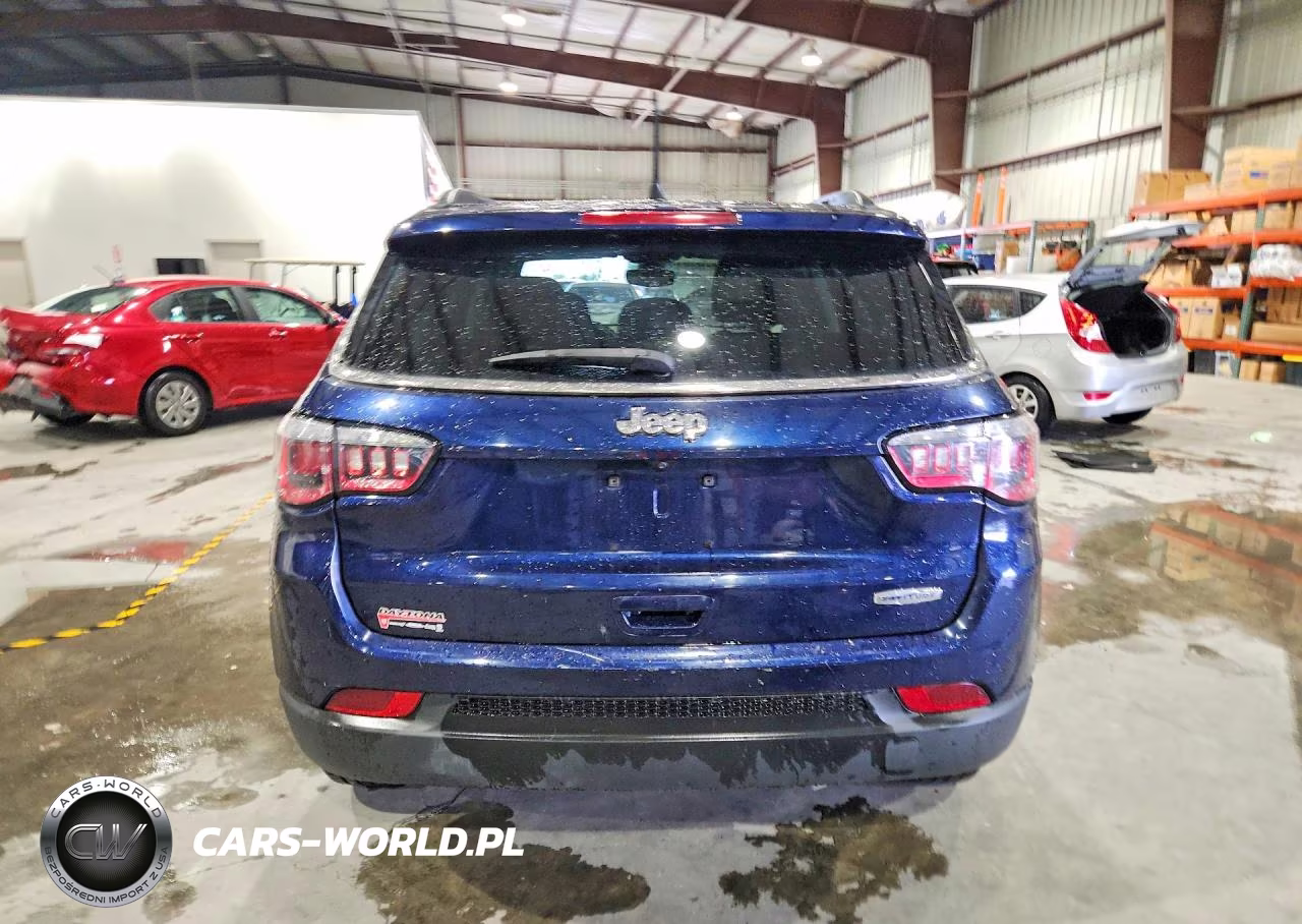 2019 Jeep Compass Latitude VIN:3C4NJCBB6KT692323 - 6