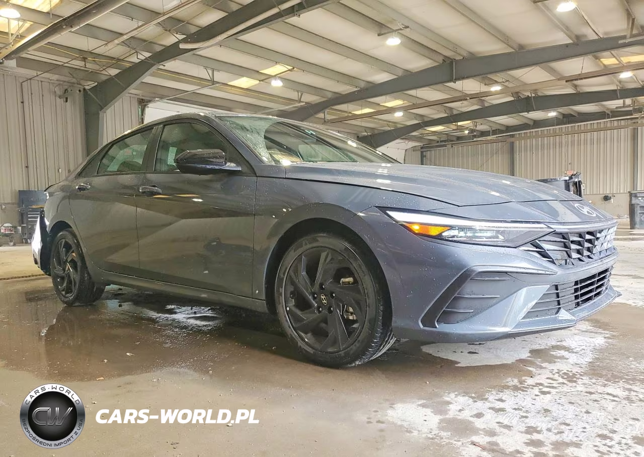 2026 Hyundai Elantra Sel Sport VIN:KMHLM4DG3TU191163 - 4