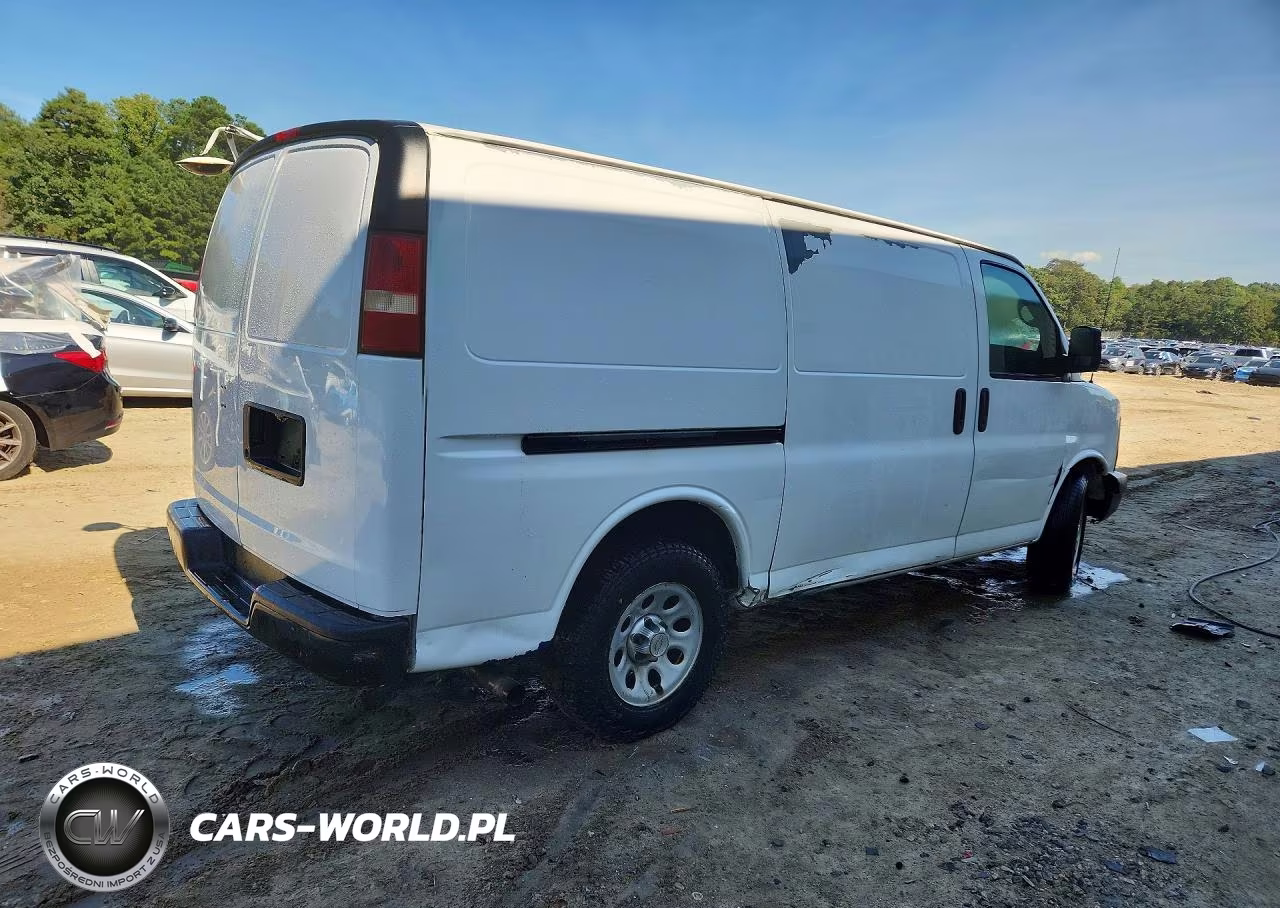 2012 Chevrolet Express G1500 VIN:1GCSGAFX1C1190873 - 3