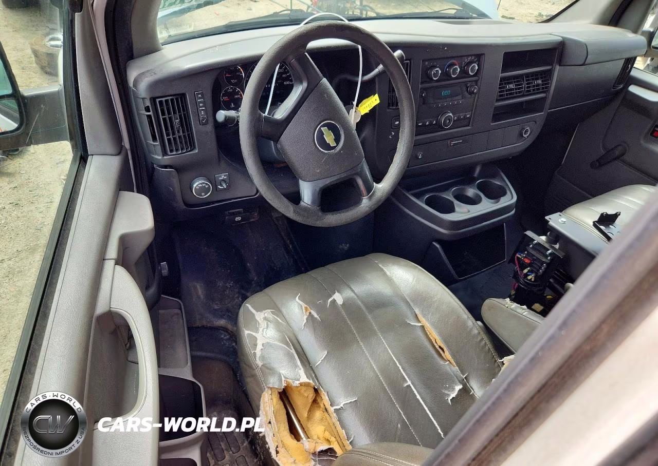2012 Chevrolet Express G1500 VIN:1GCSGAFX1C1190873 - 8