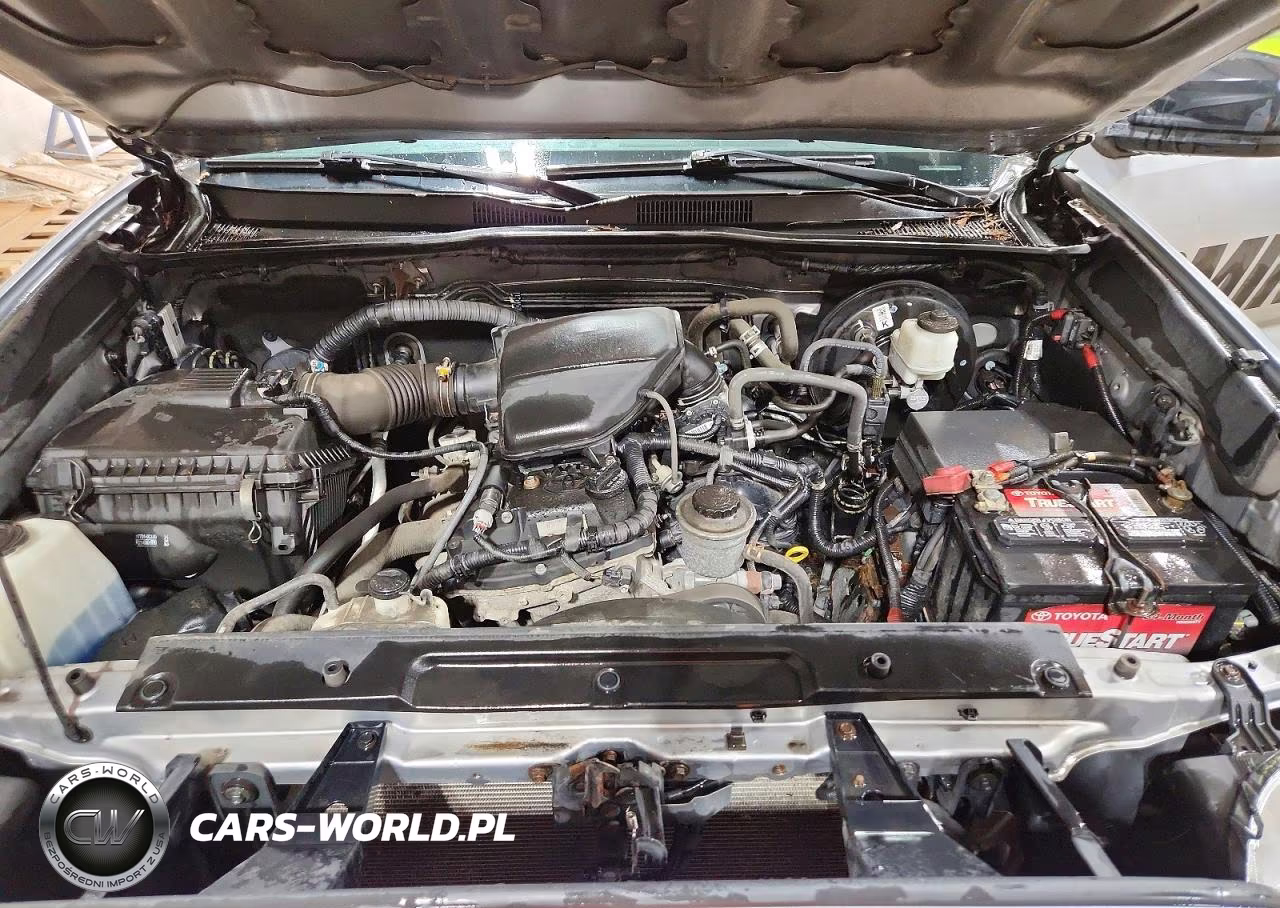 2019 Toyota Tacoma Sr VIN:5TFRX5GN1KX143373 - 11