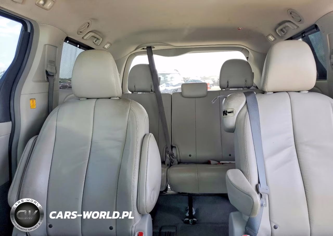 2012 Toyota Sienna Xle 8-Passenger VIN:5TDYK3DC6CS275313 - 10
