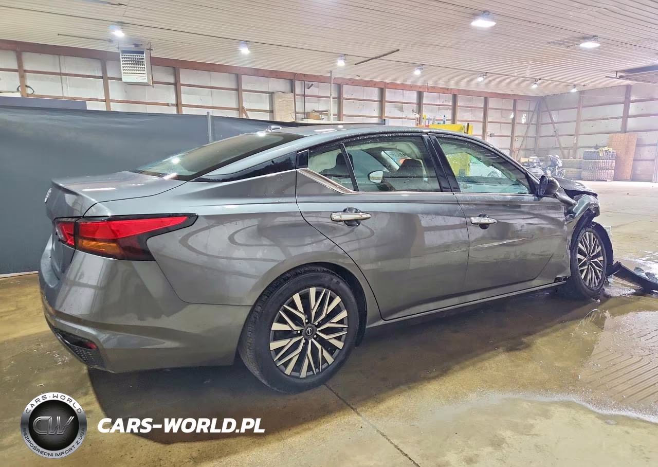 2025 Nissan Altima Sv VIN:1N4BL4DVXSN423600 - 3