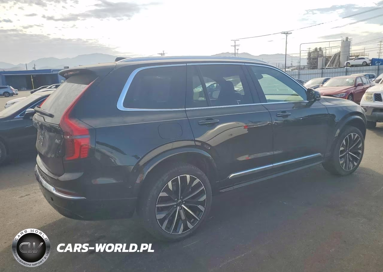 2026 Volvo Xc90 Plus VIN:YV4062JE7T1428244 - 3