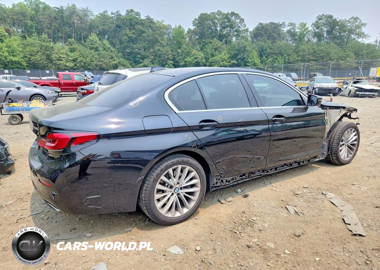 2021 BMW 530 Xi VIN:WBA13BJ03MCF89880 - 3