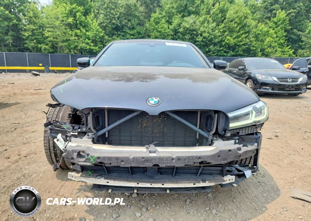 2021 BMW 530 Xi VIN:WBA13BJ03MCF89880 - 5