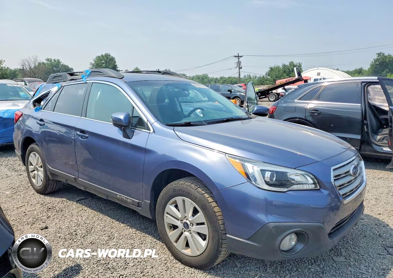 2015 Subaru Outback 2.5I Premium VIN:4S4BSAHC4F3260685 - 4