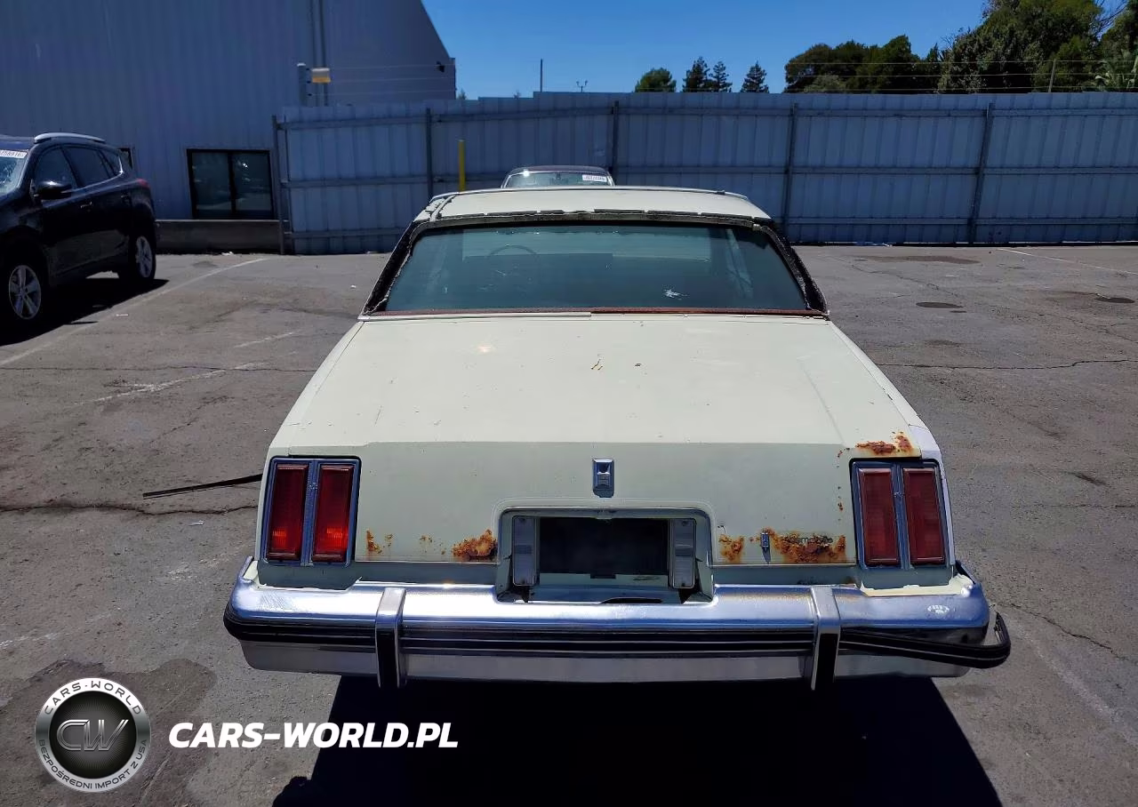 1979 Oldsmobile Cutlass Supreme International Series VIN:3M47H9R469414 - 6