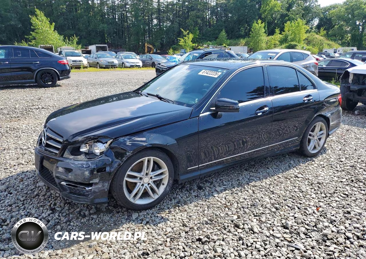 2014 Mercedes-Benz C 300 4Matic – zdjęcie 1 z 12