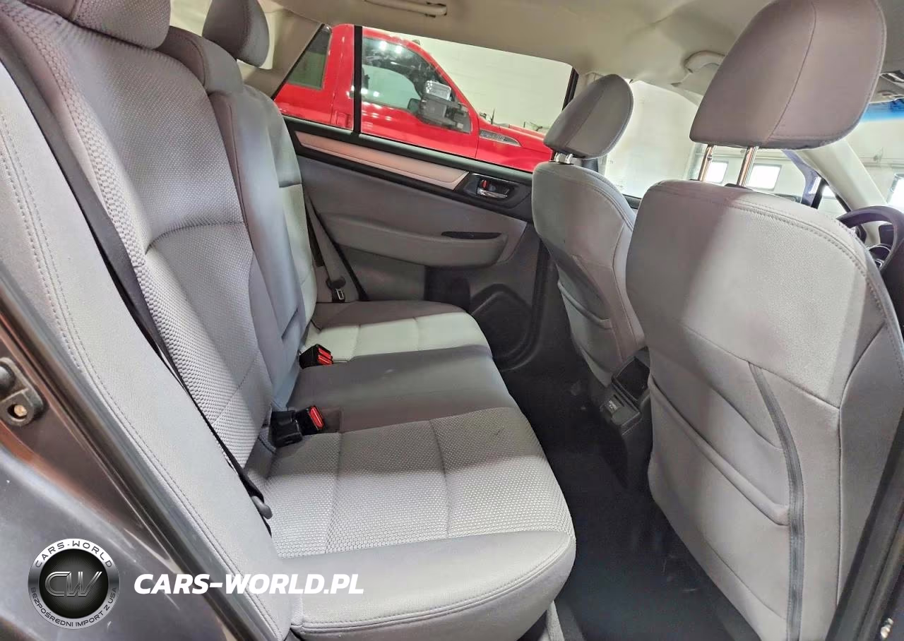 2018 Subaru Outback 2.5I Premium VIN:4S4BSACC5J3312972 - 11