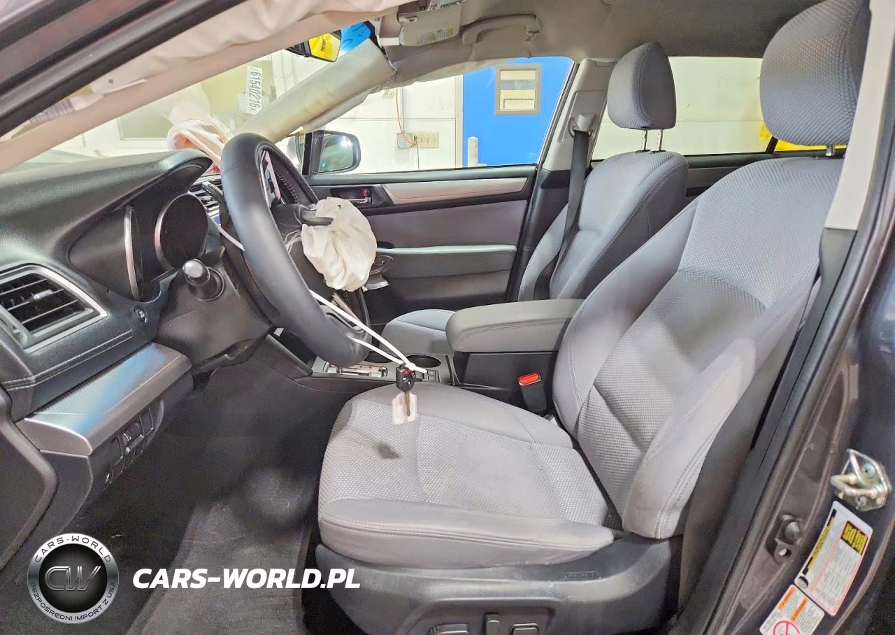 2018 Subaru Outback 2.5I Premium VIN:4S4BSACC5J3312972 - 7