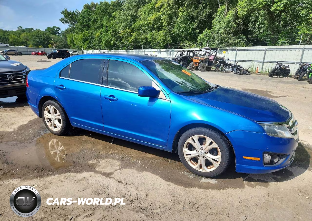2011 Ford Fusion Se VIN:3FAHP0HG6BR303406 - 4