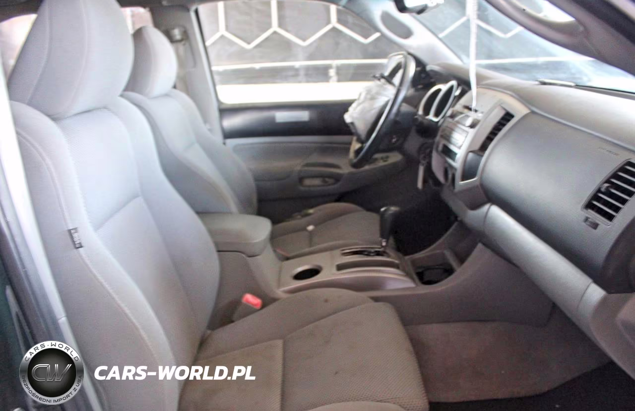 2009 Toyota Tacoma Double Cab VIN:5TELU42NX9Z611961 - 5
