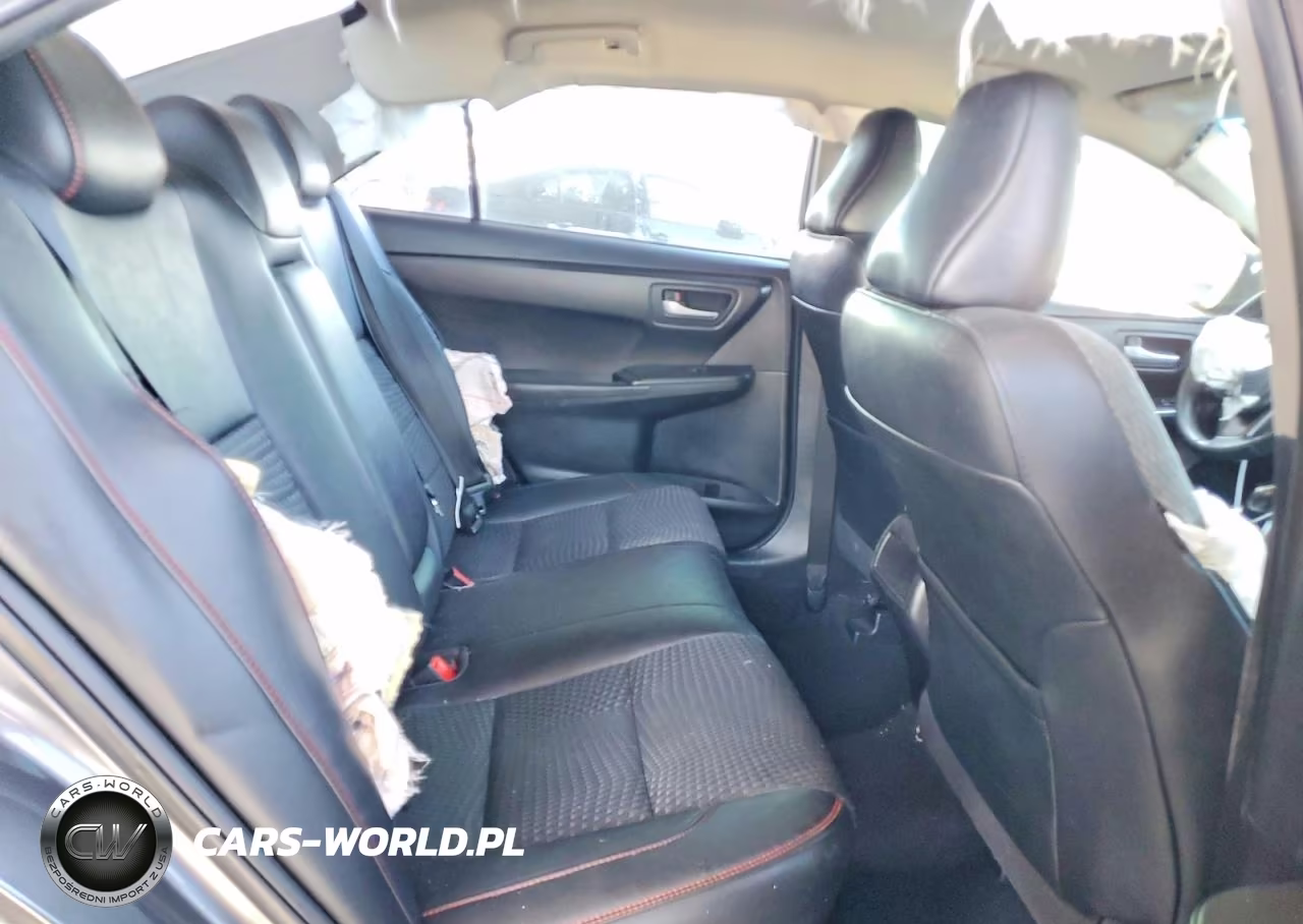 2015 Toyota Camry Se VIN:4T1BF1FK1FU982477 - 10