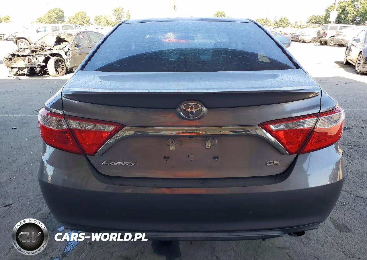 2015 Toyota Camry Se VIN:4T1BF1FK1FU982477 - 6