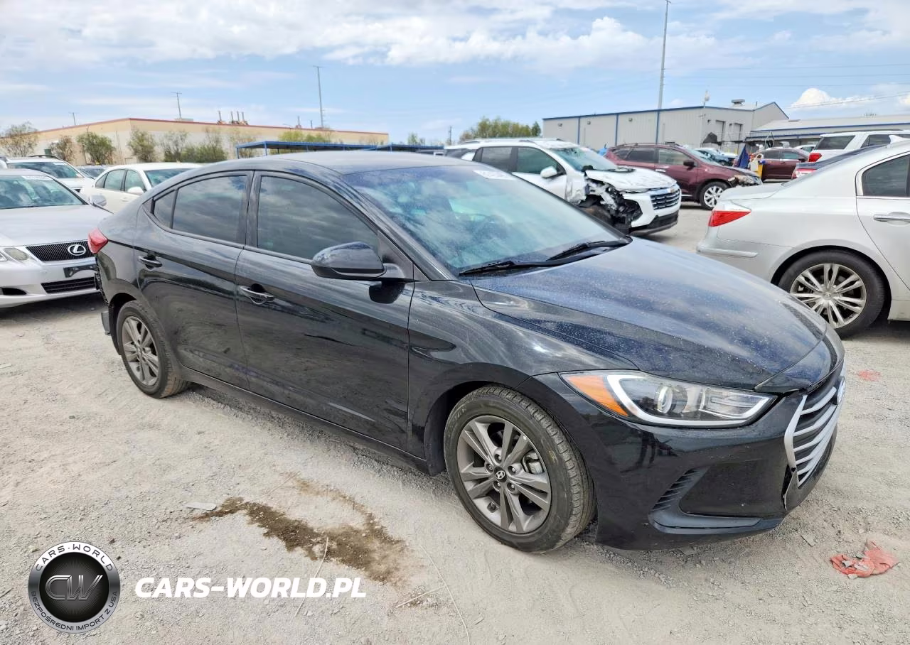 2018 Hyundai Elantra Sel VIN:5NPD84LF8JH280501 - 4