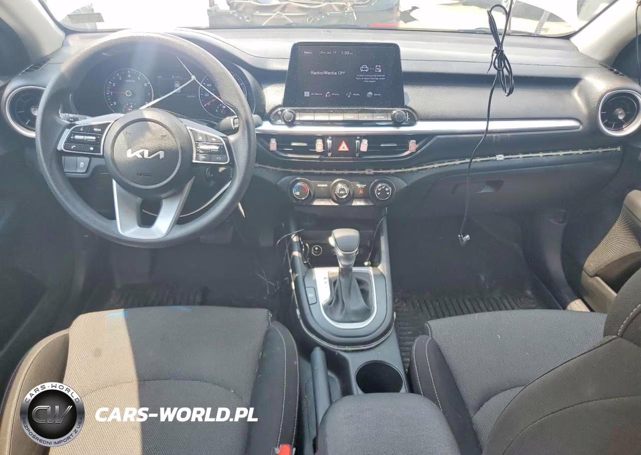 2023 KIA FORTE LX VIN:3KPF24AD8PE602448 - 8