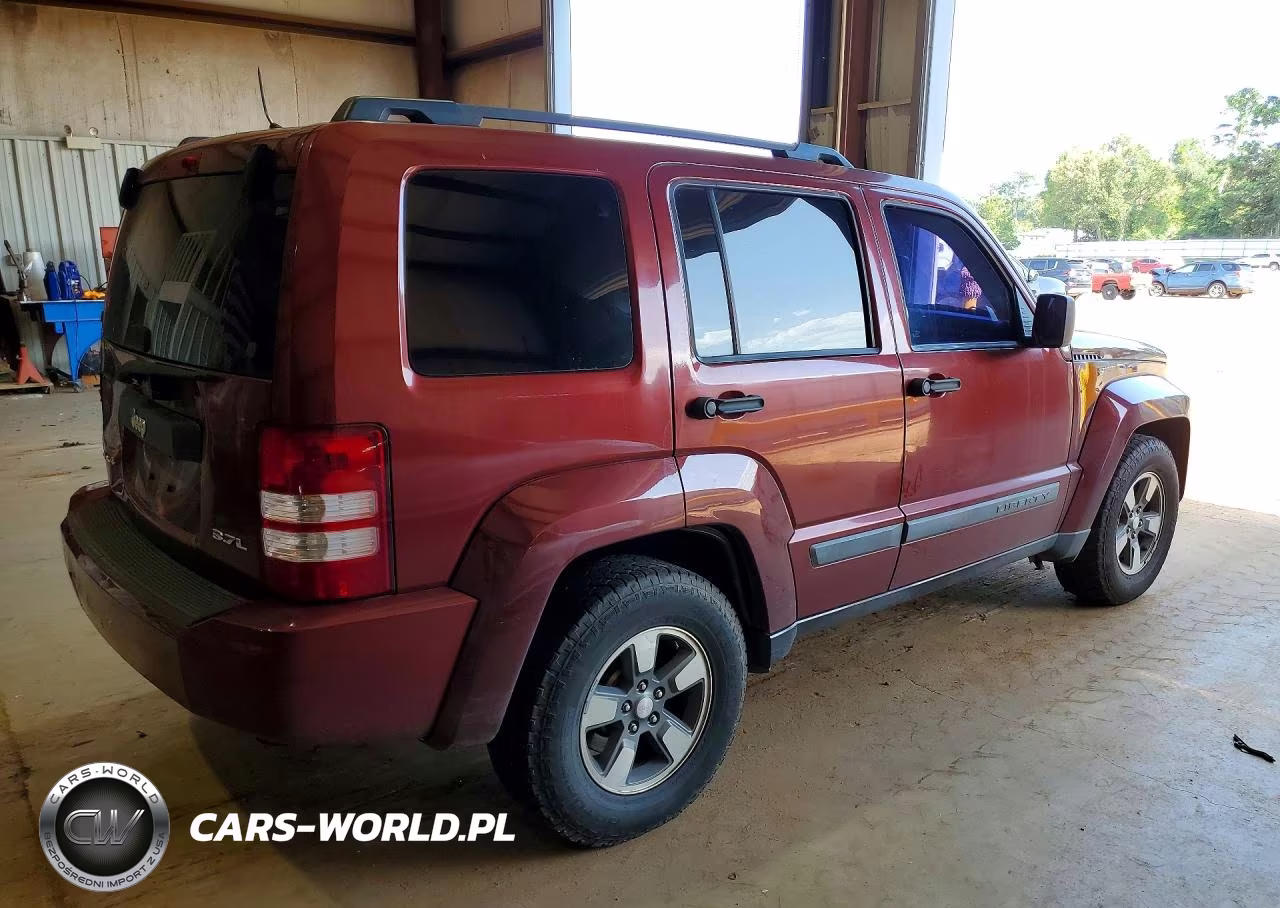 2008 Jeep Liberty Sport VIN:1J8GN28K88W285758 - 3