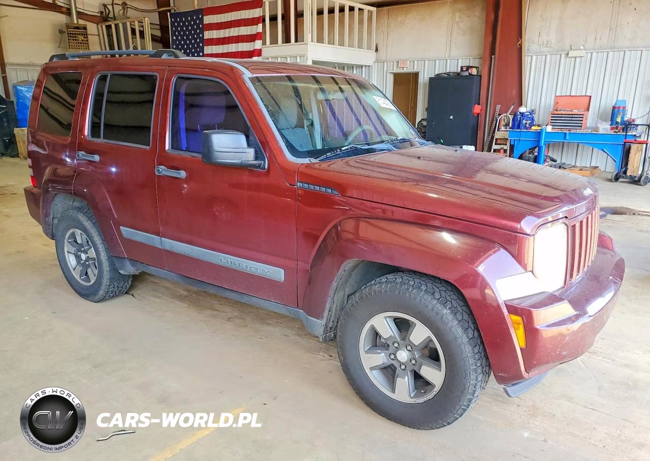 2008 Jeep Liberty Sport VIN:1J8GN28K88W285758 - 4