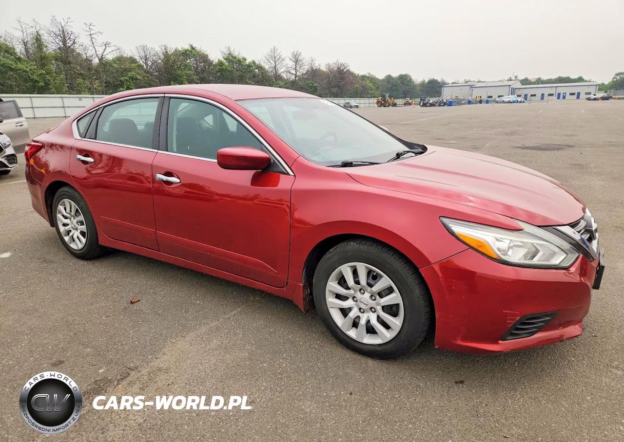 2016 Nissan Altima 2.5 S VIN:1N4AL3AP1GC273021 - 4