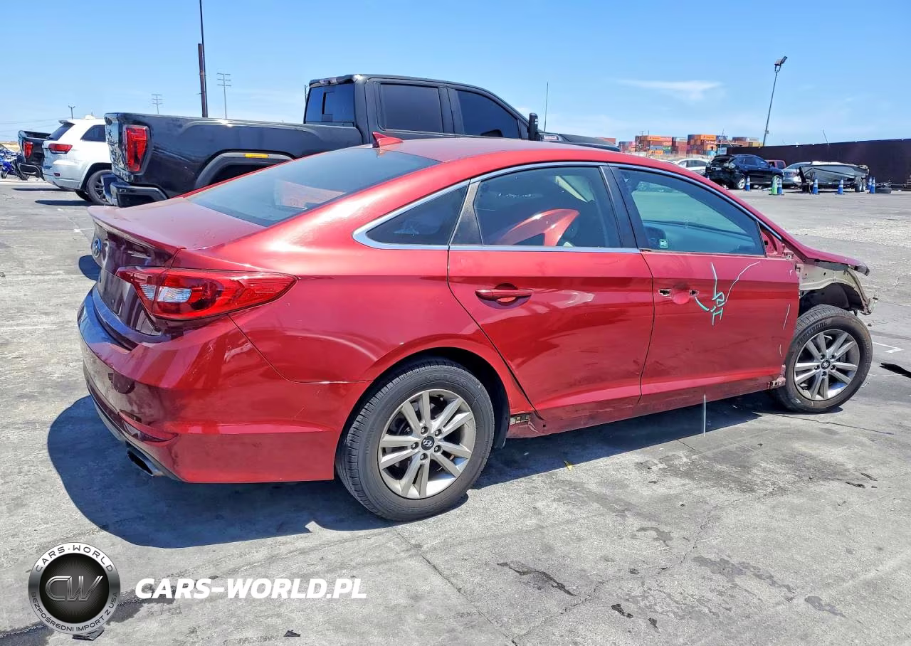2015 Hyundai Sonata Se VIN:5NPE24AF1FH232368 - 3