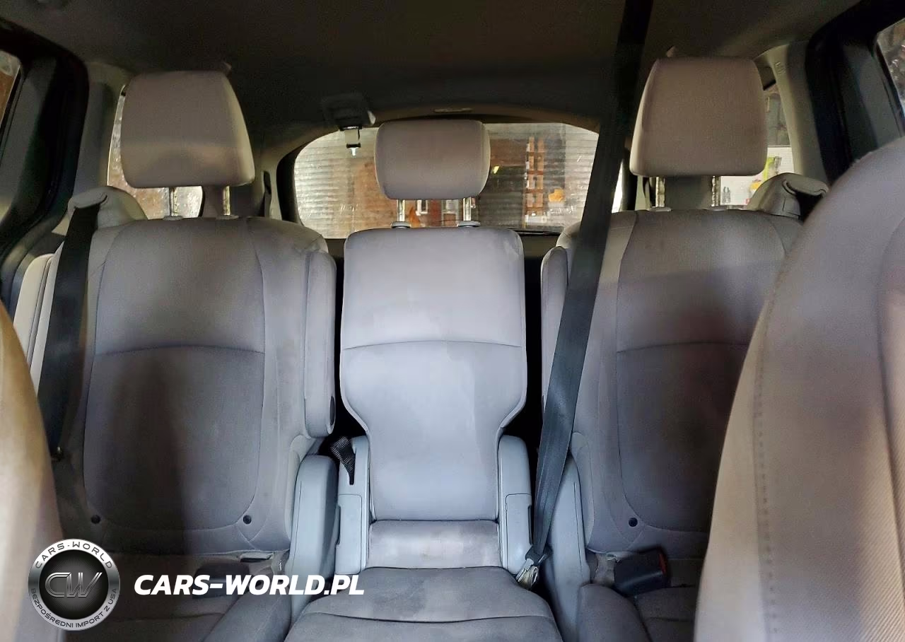 2018 Honda Odyssey Ex VIN:5FNRL6H57JB106143 - 10