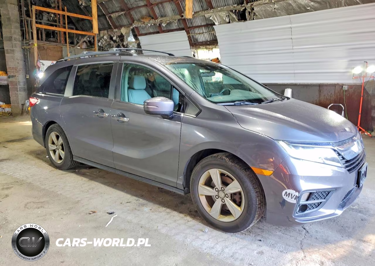 2018 Honda Odyssey Ex VIN:5FNRL6H57JB106143 - 4
