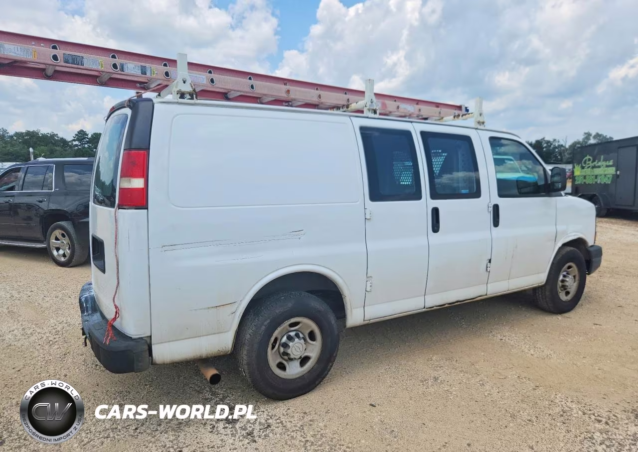 2016 Chevrolet Express G2500 VIN:1GCWGAFF0G1242363 - 3
