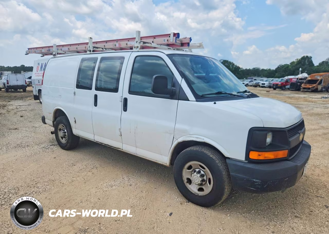 2016 Chevrolet Express G2500 VIN:1GCWGAFF0G1242363 - 4