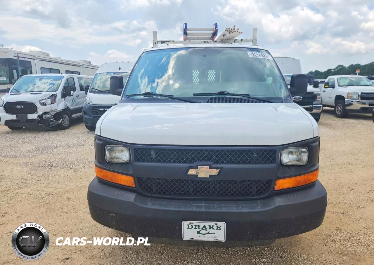 2016 Chevrolet Express G2500 VIN:1GCWGAFF0G1242363 - 5