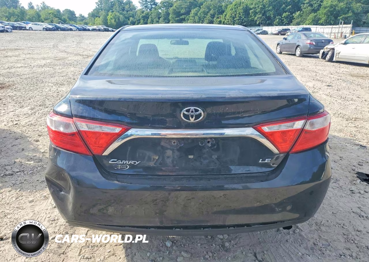 2015 Toyota Camry Le VIN:4T4BF1FK3FR486537 - 6