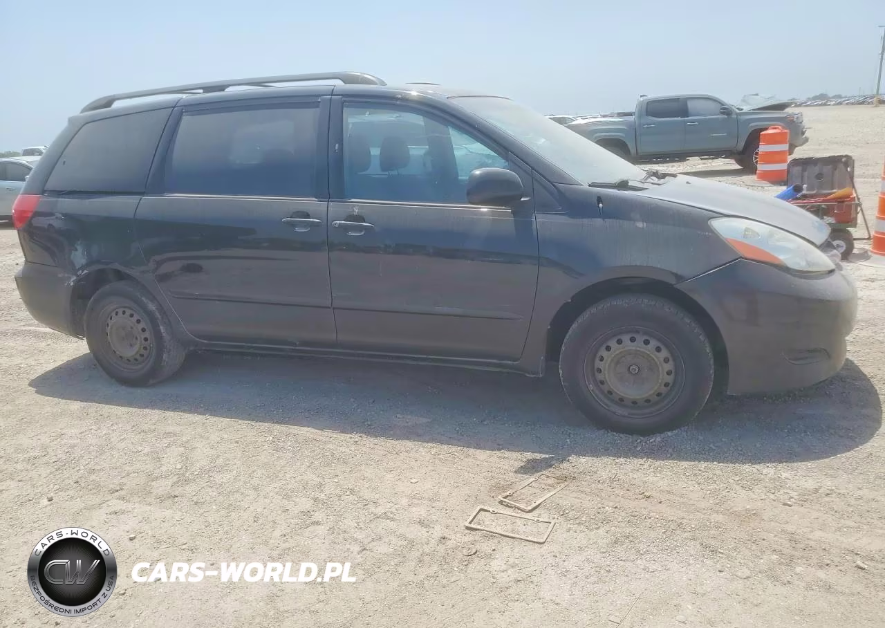 2009 Toyota Sienna Ce 8-Passenger VIN:5TDZK23C49S255067 - 4