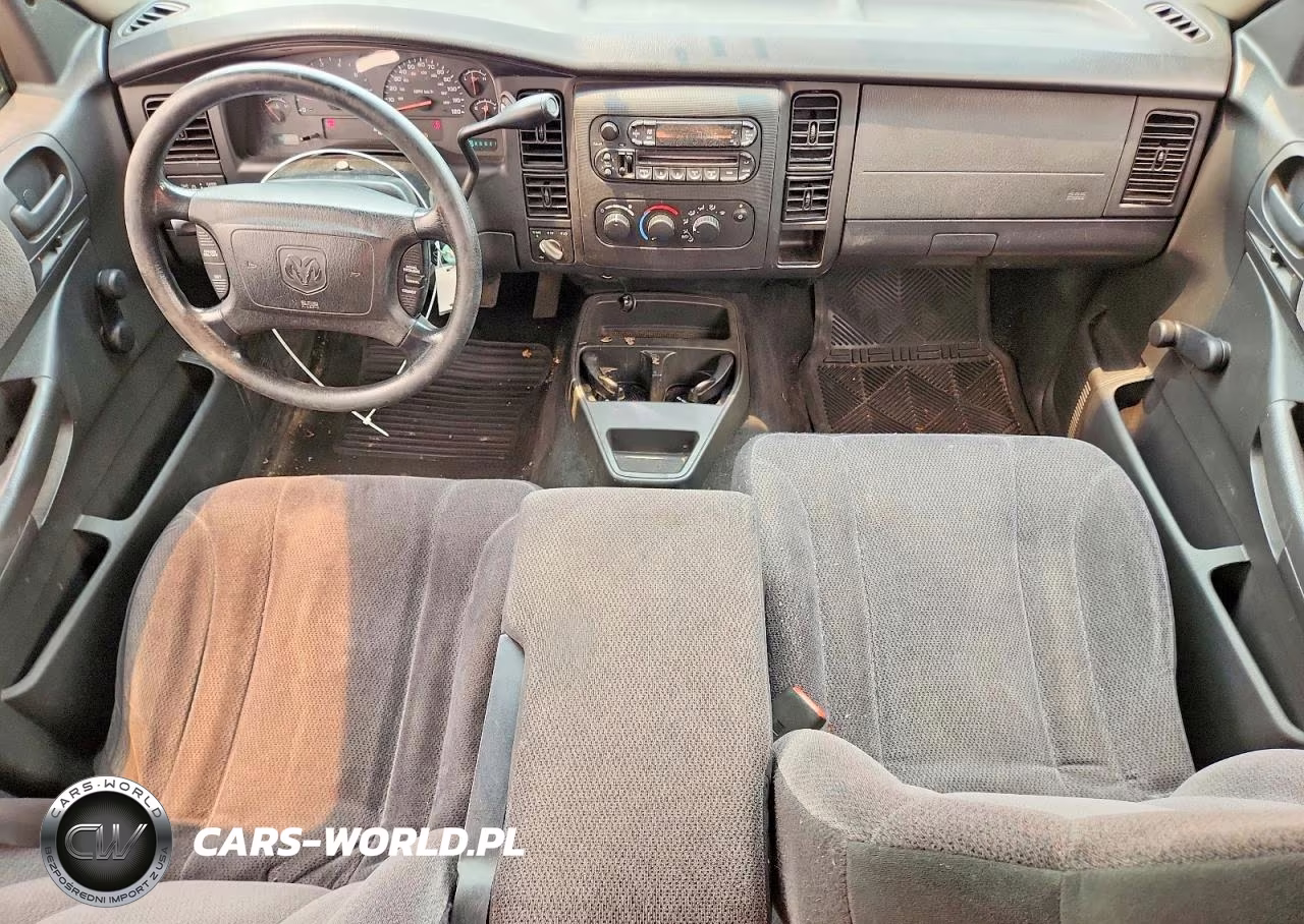 2003 Dodge Dakota Quad Sport VIN:1D7HG38X93S235576 - 8
