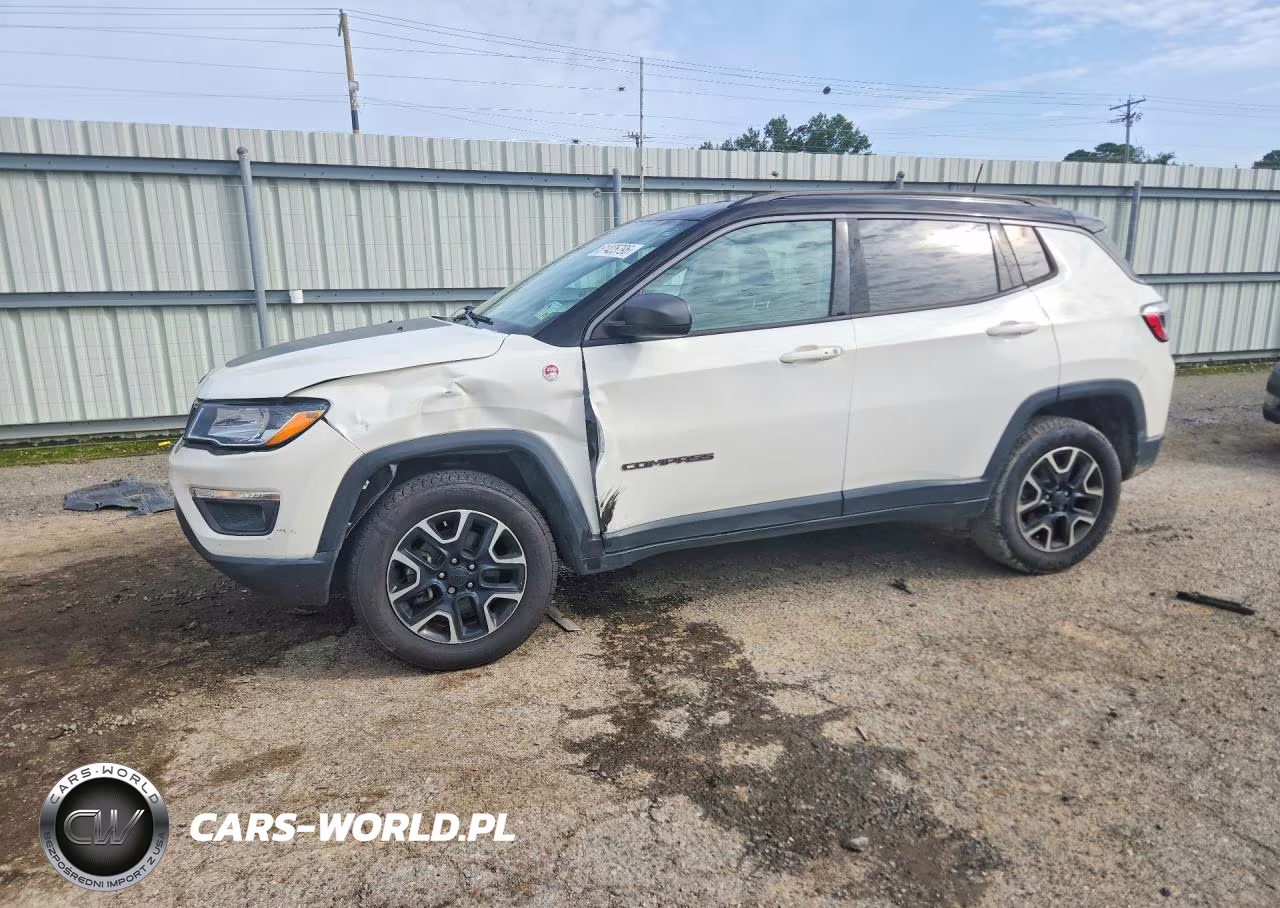 2021 Jeep Compass Trailhawk – zdjęcie 1 z 13