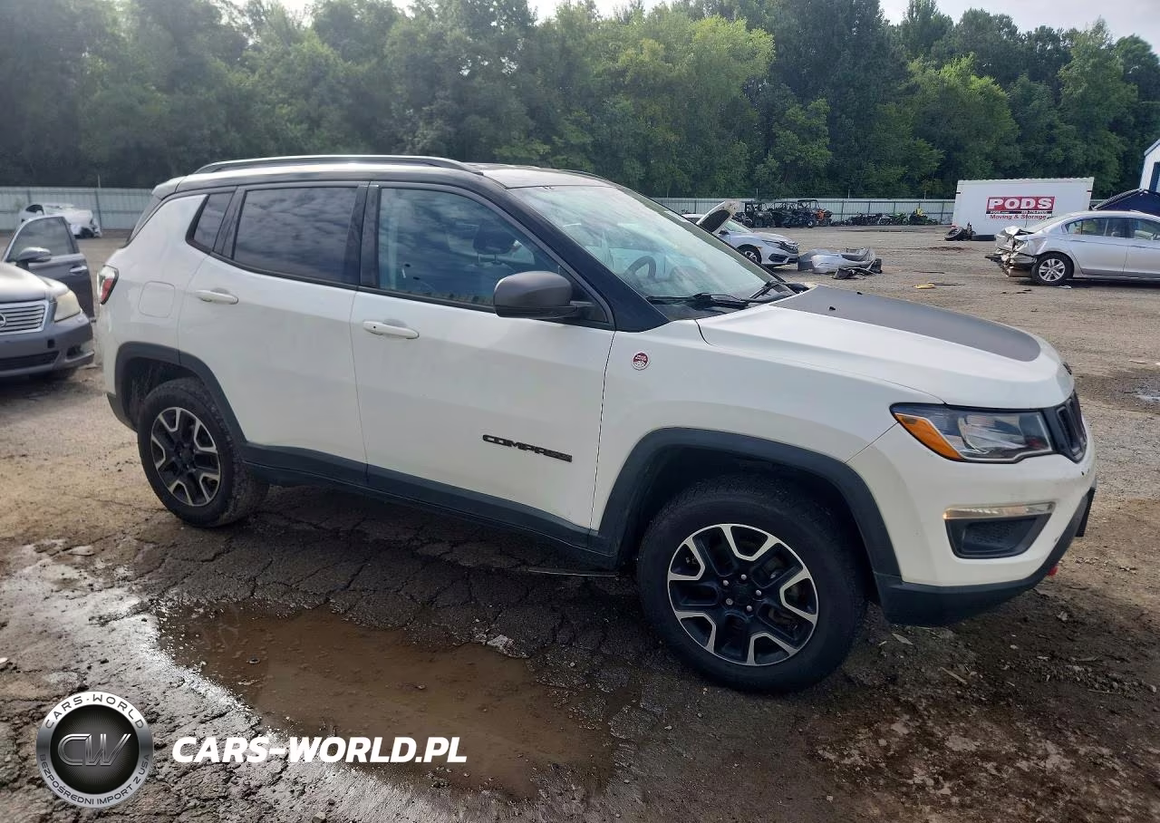 2021 Jeep Compass Trailhawk VIN:3C4NJDDB4MT571733 - 4