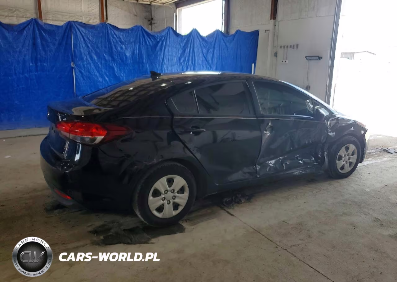 2017 Kia Forte Lx VIN:3KPFK4A77HE136748 - 3