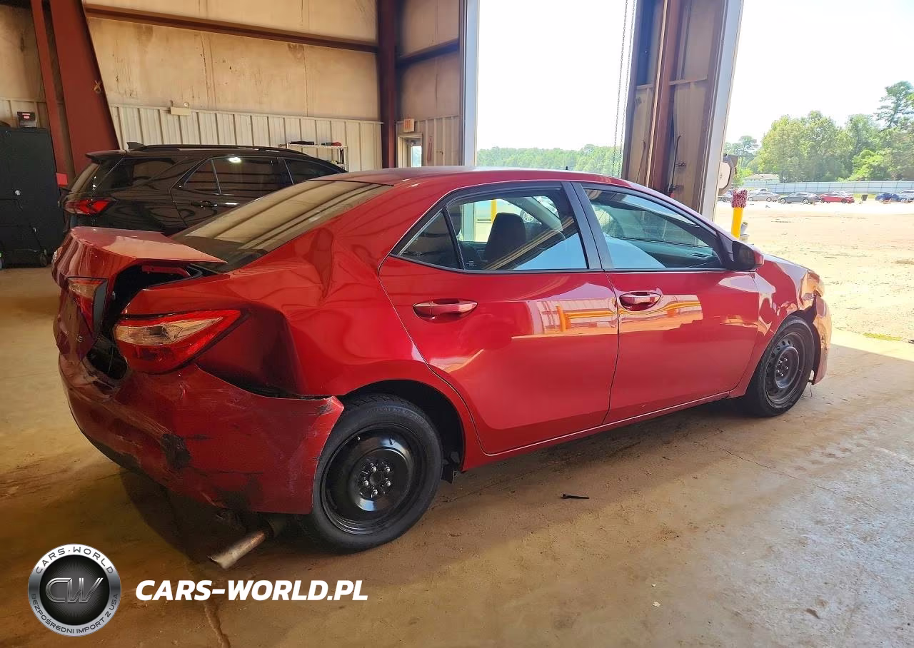 2018 Toyota Corolla Le VIN:2T1BURHE2JC123422 - 3