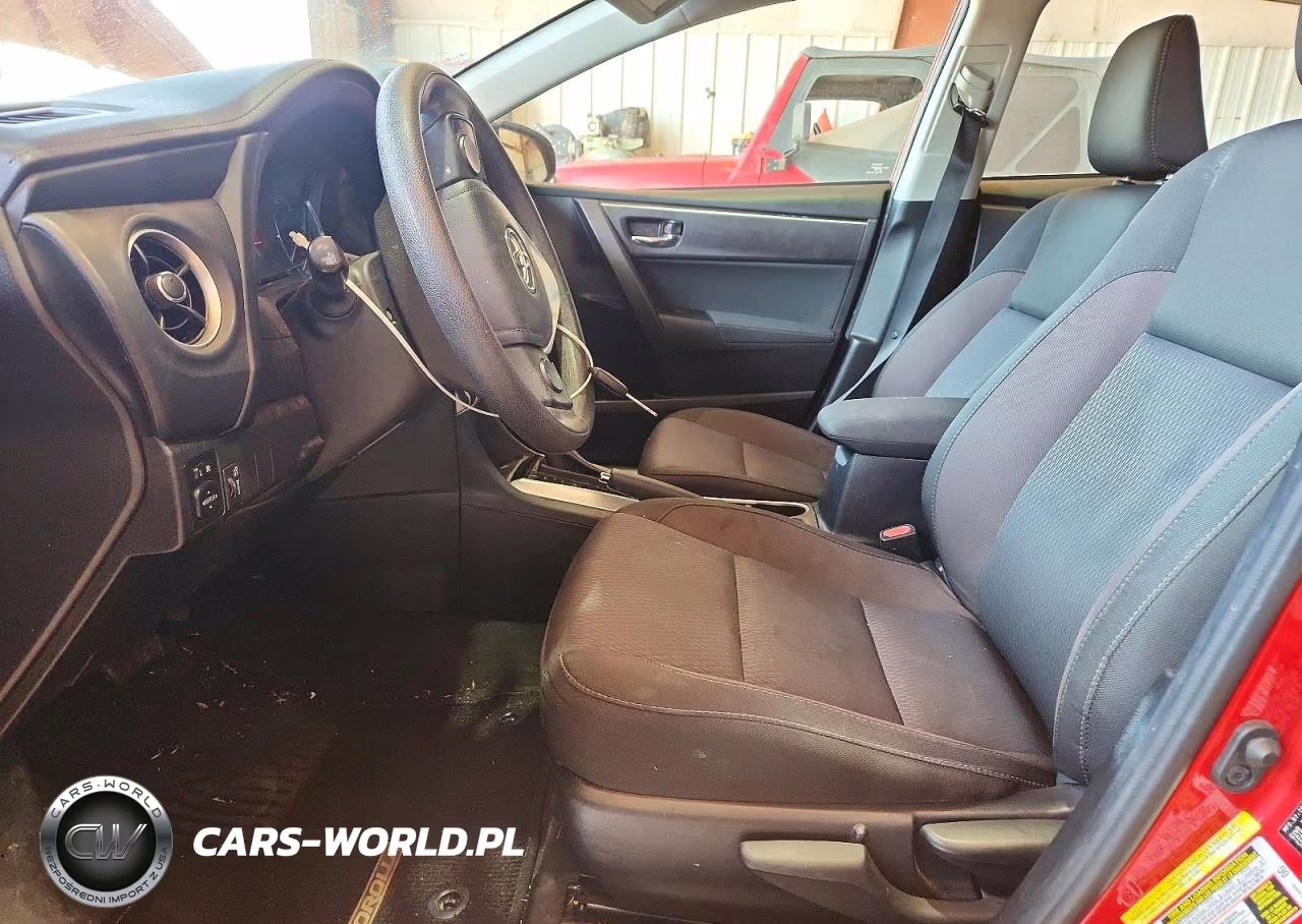 2018 Toyota Corolla Le VIN:2T1BURHE2JC123422 - 7