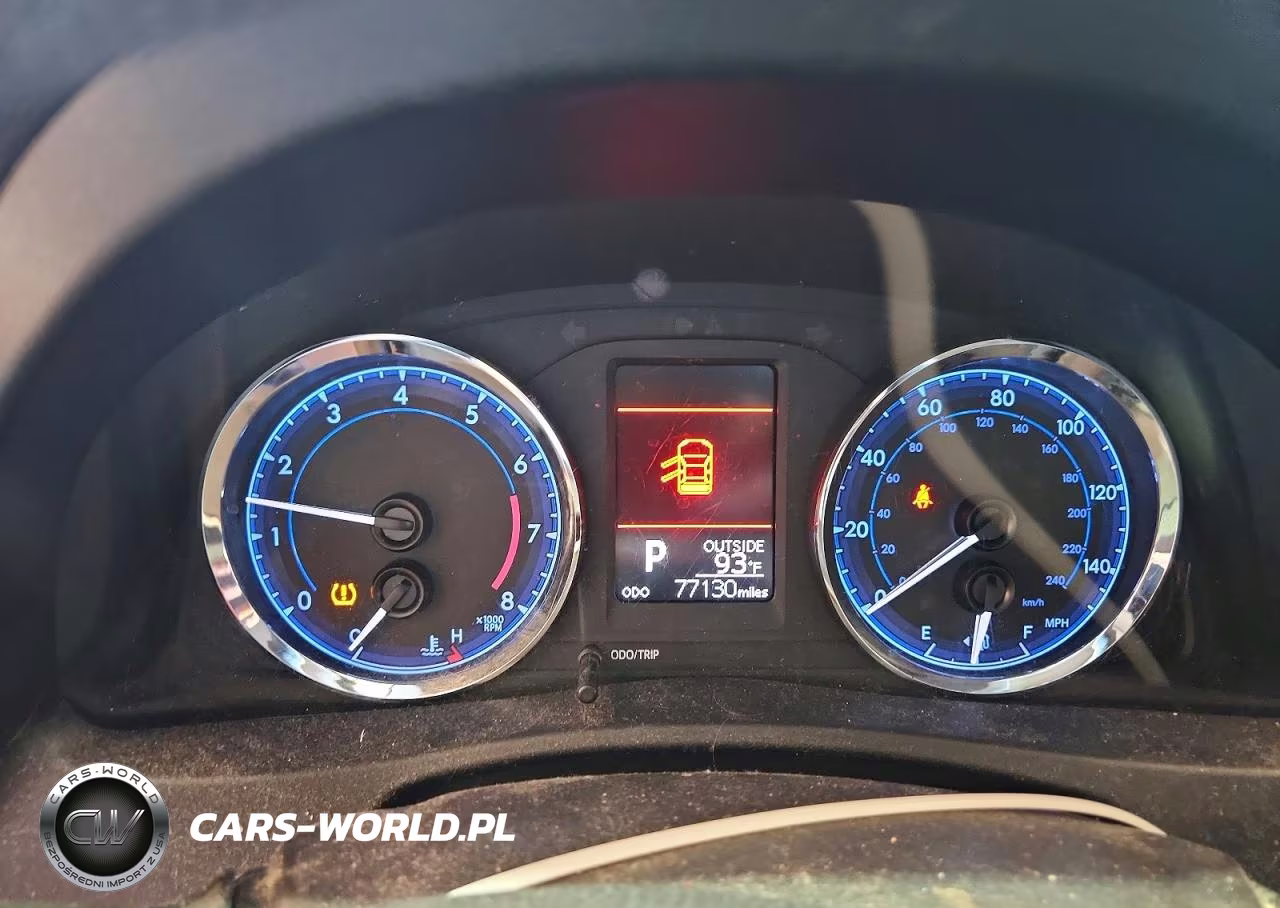 2018 Toyota Corolla Le VIN:2T1BURHE2JC123422 - 9