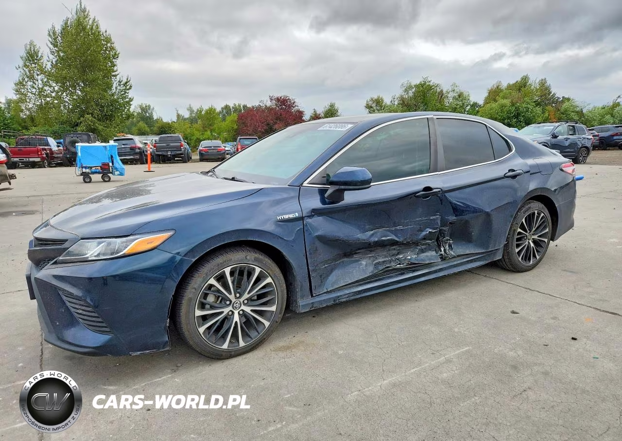 2019 Toyota Camry Hybrid Se – zdjęcie 1 z 12