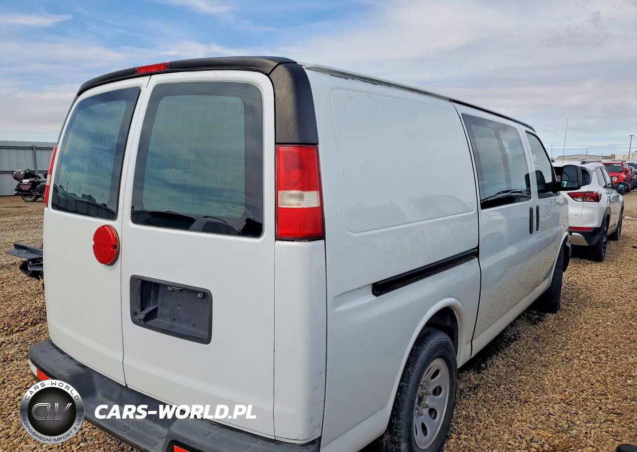 2013 Chevrolet Express G1500 VIN:1GCSGAFX2D1167796 - 3