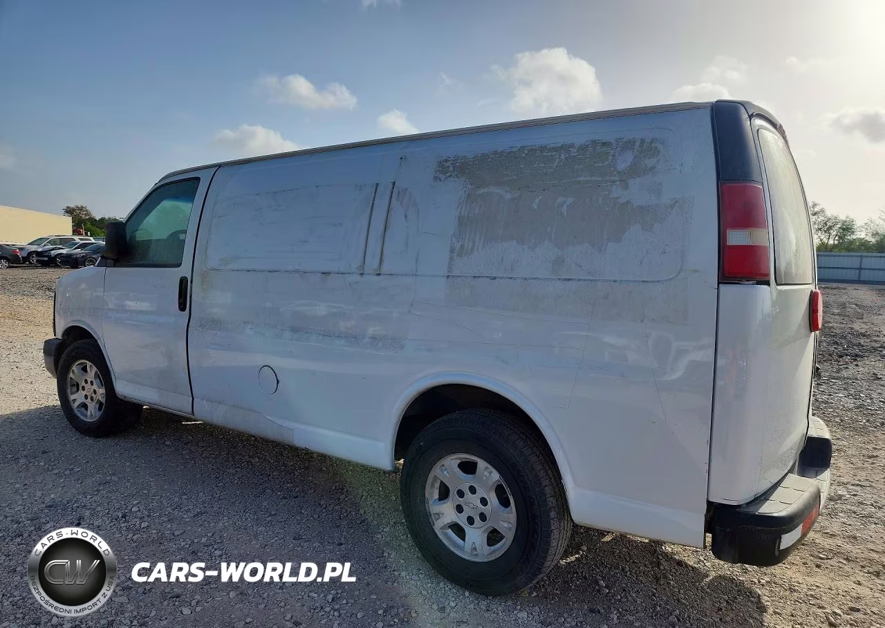 2013 Chevrolet Express G1500 VIN:1GCSGAFX0D1172415 - 2
