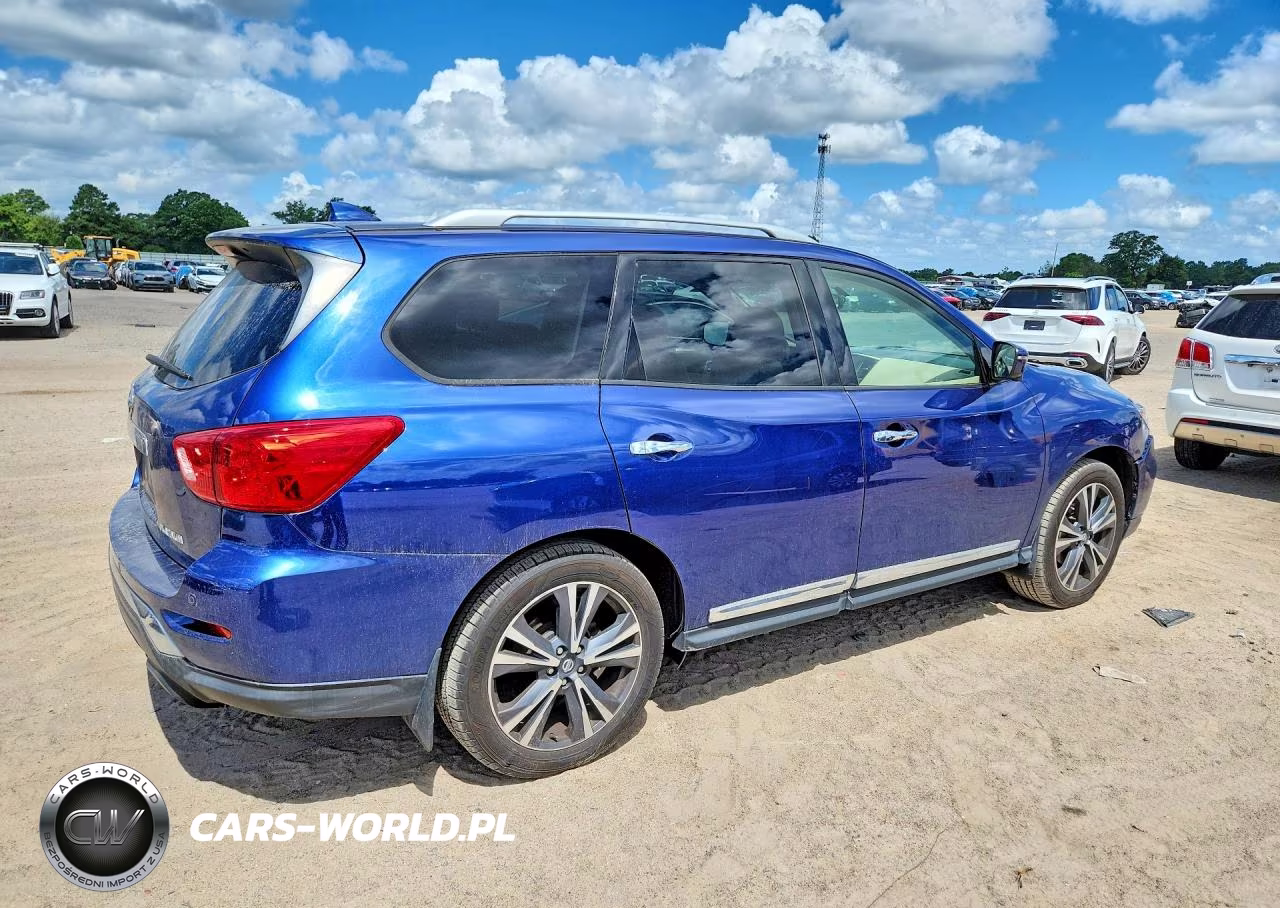 2019 Nissan Pathfinder S VIN:5N1DR2MN1KC639932 - 3