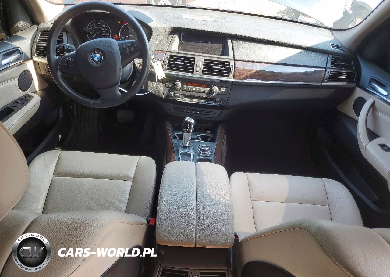 2012 BMW X5 xDrive35I VIN:5UXZV4C54CL744922 - 8