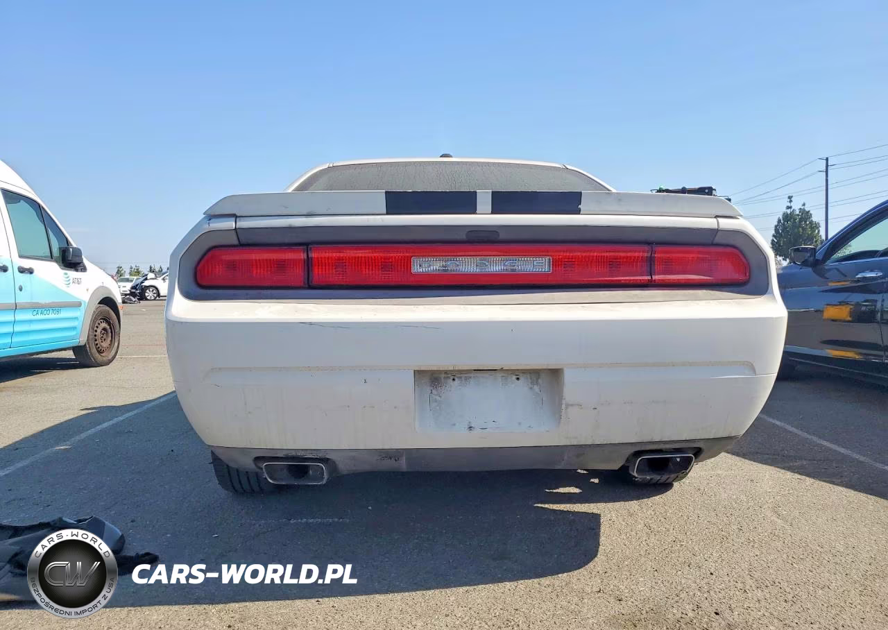 2013 Dodge Challenger Sxt VIN:2C3CDYAGXDH649371 - 6