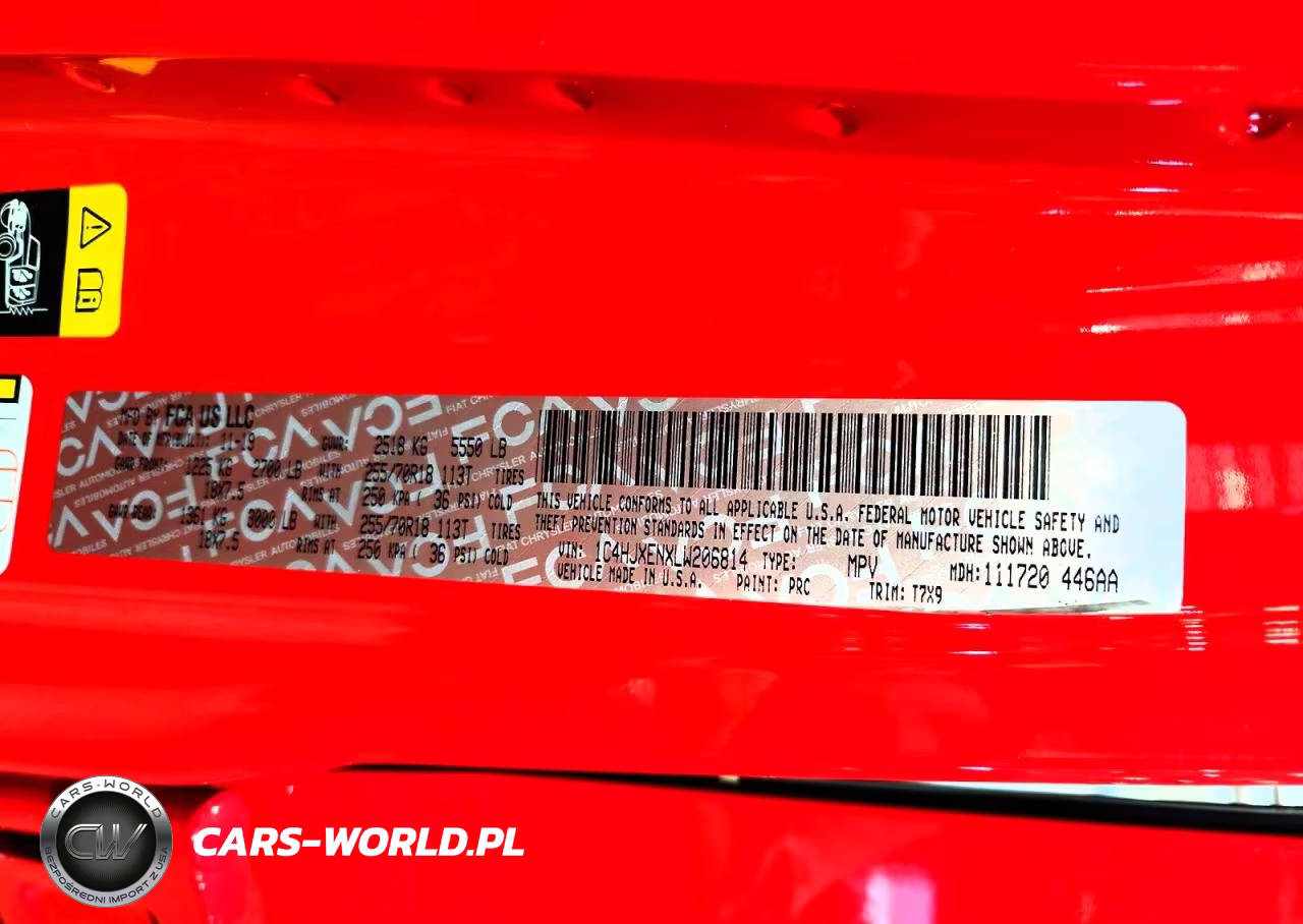 2020 Jeep Wrangler Unlimited Sahara VIN:1C4HJXENXLW206814 - 13