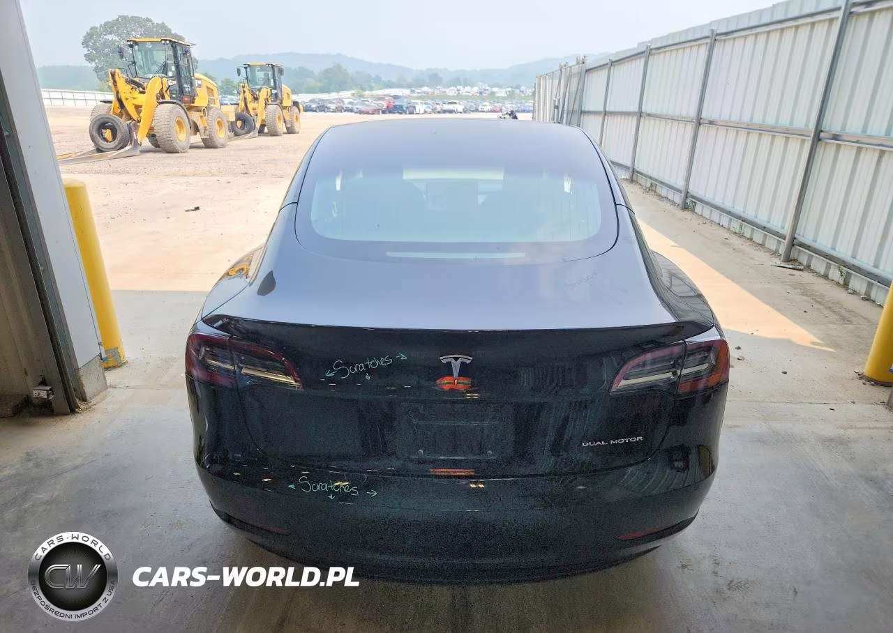 2018 Tesla Model 3 VIN:5YJ3E1EB1JF127213 - 6
