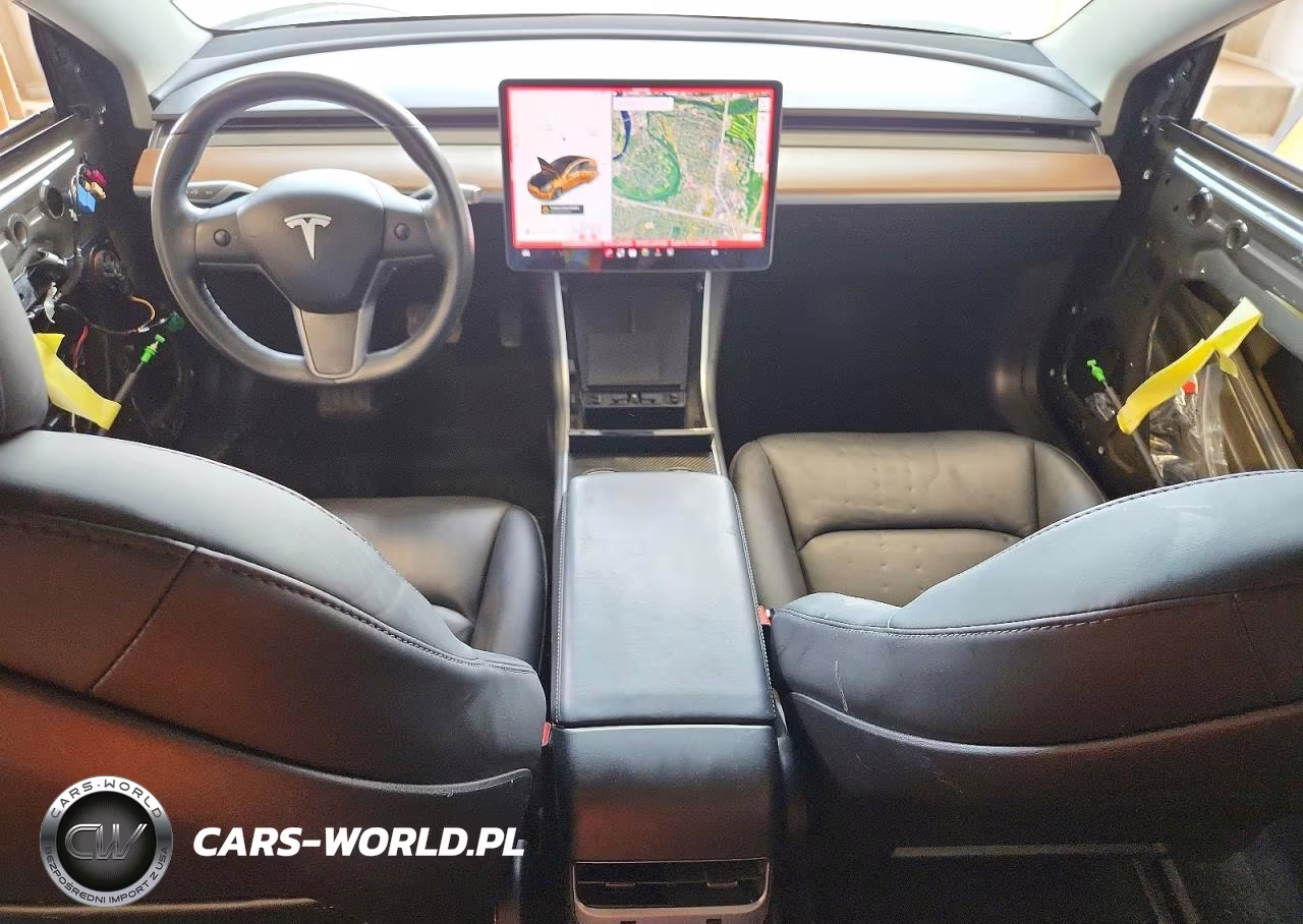 2018 Tesla Model 3 VIN:5YJ3E1EB1JF127213 - 8