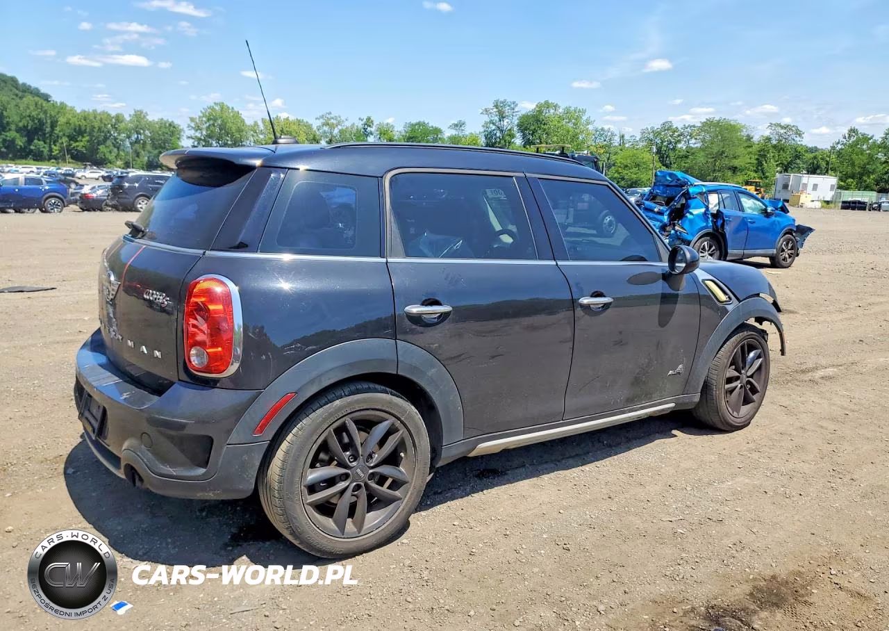 2016 Mini Cooper VIN:WMWZC5C59GWU01831 - 3