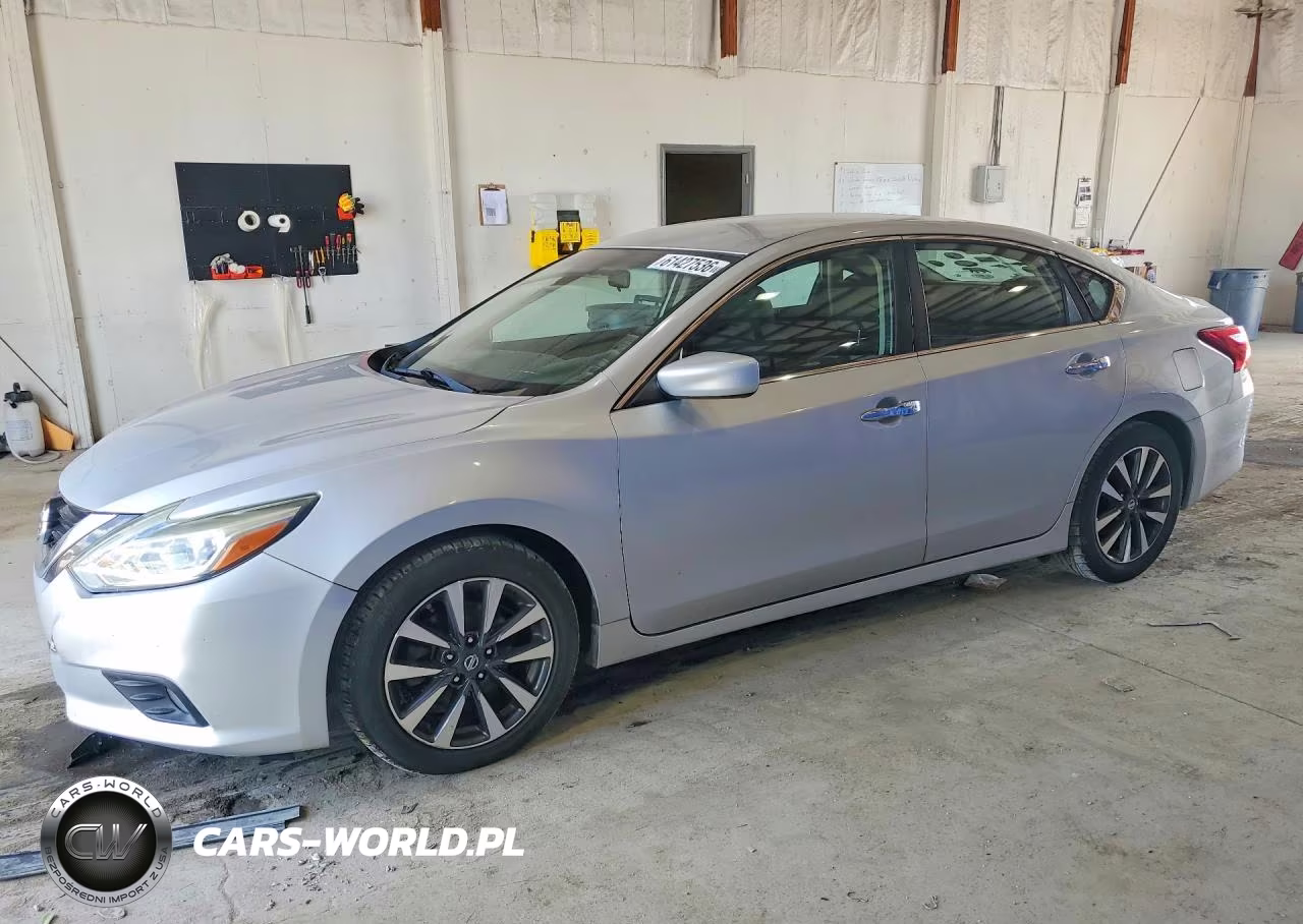 2017 Nissan Altima 2.5 Sv – zdjęcie 1 z 12